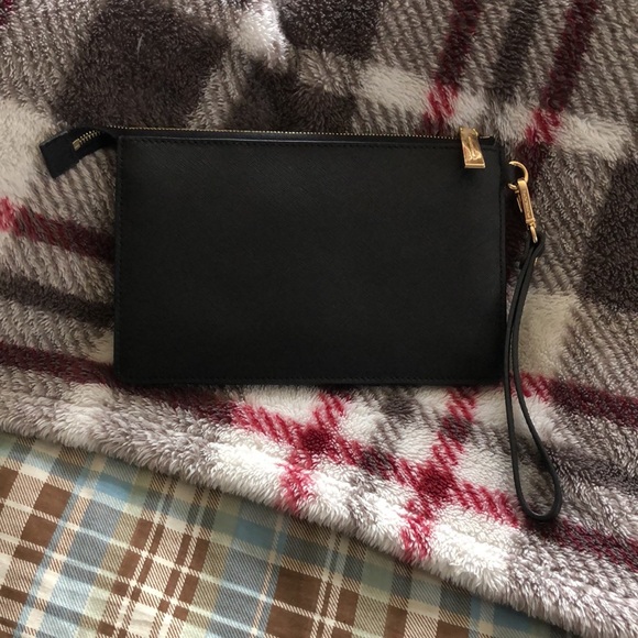 MICHAEL Michael Kors Back Clutch Wristlet OBO - Picture 2 of 10